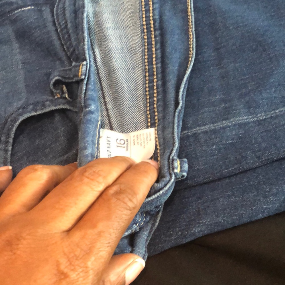 Old Navy sweetheart capris